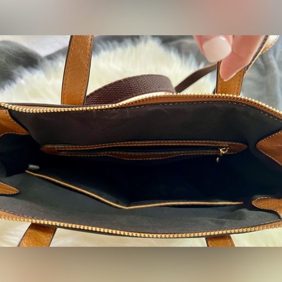 Mellow World Shia 3D Embossed Floral Convertible Shoulder Bag/Backpack in Cognac - Picture 6 of 7